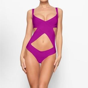 SKIMS Knit swim monokini